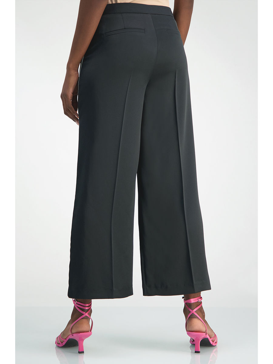 flattering wide leg trousers