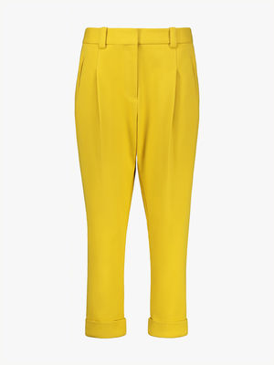 Cropped pleated trousers