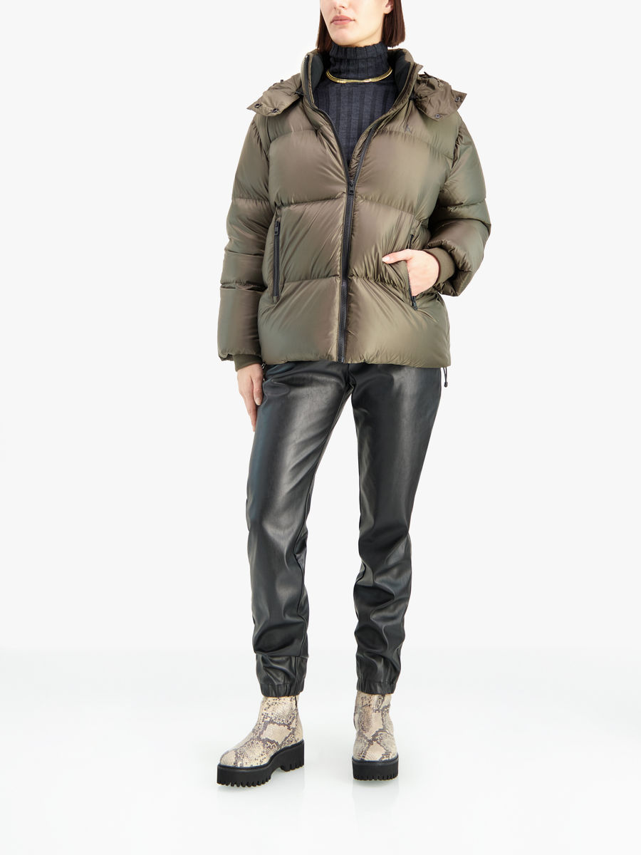 seritte oversized puffer jacket